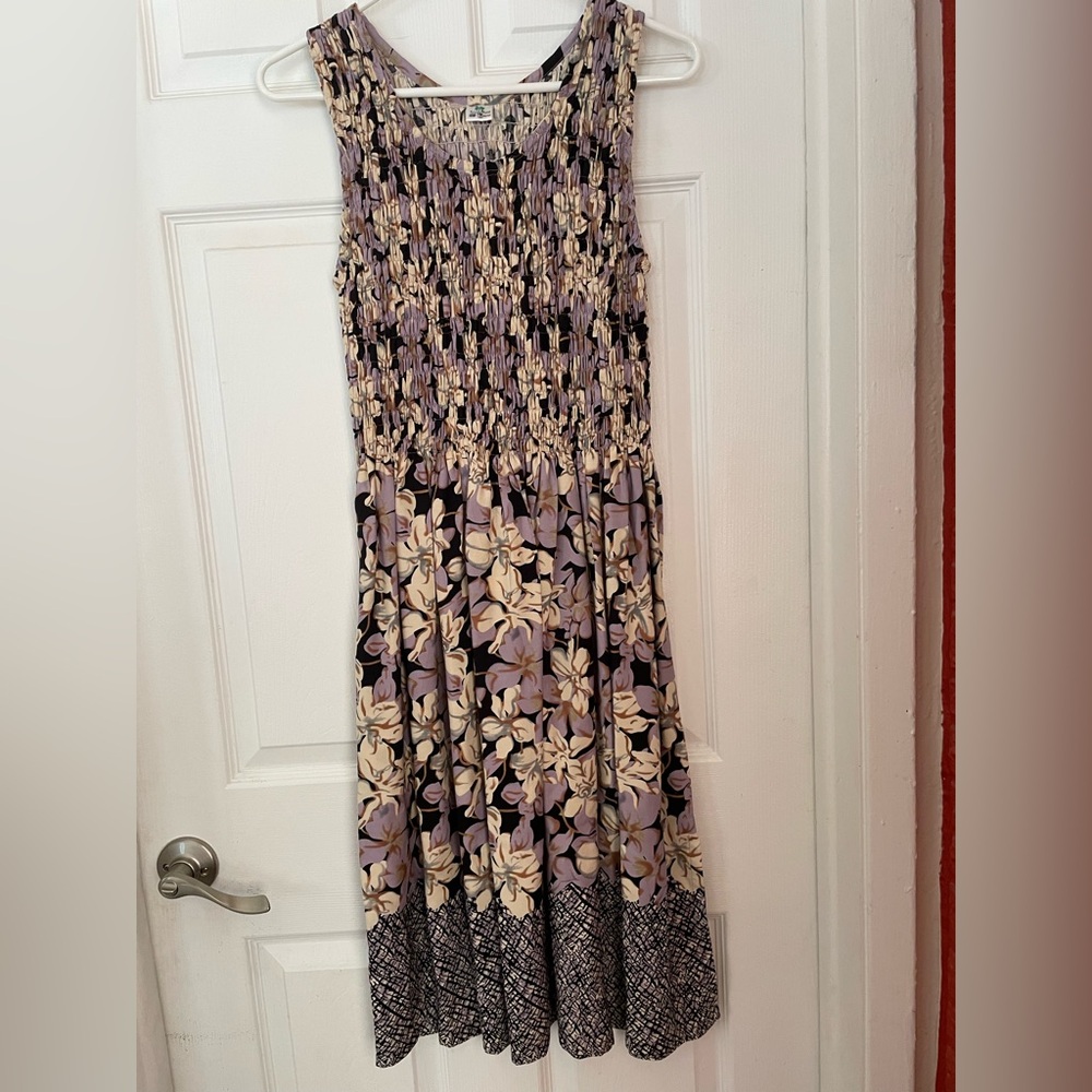 Floral Sleeveless Dress Purple and Cream by Island Planet 100% Rayon Size M